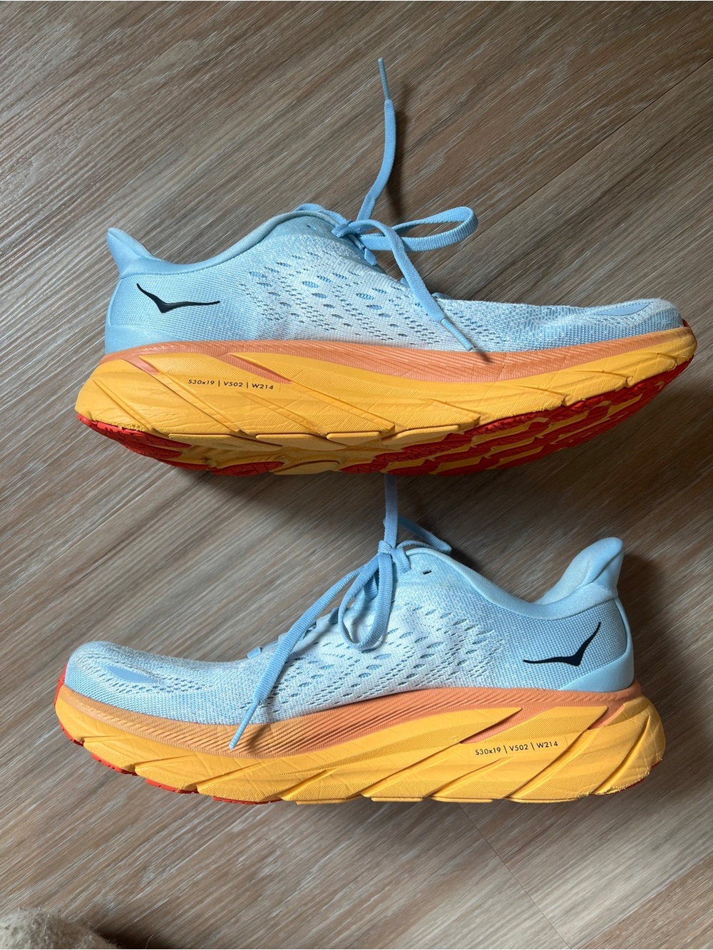 Hoka One One Clifton 8 Running Shoes Blue Orange Women’s 9.5B summer ice - Picture 9 of 10